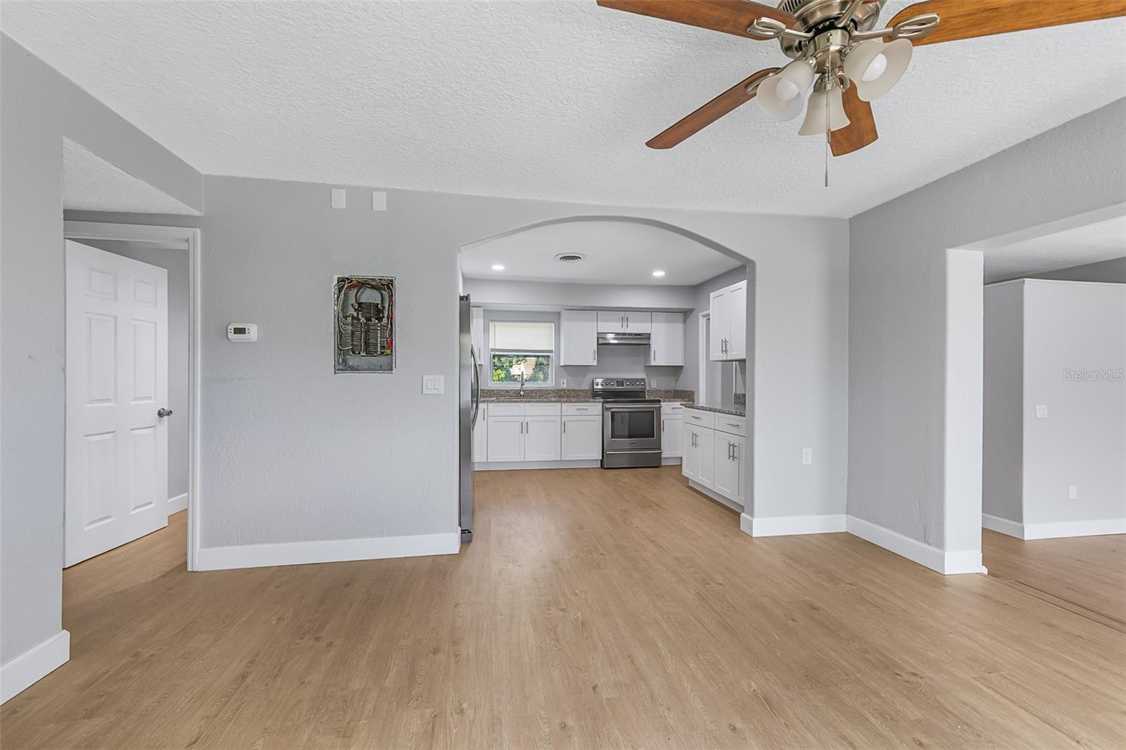 Image 16 of 45 For 1301 Gary Drive