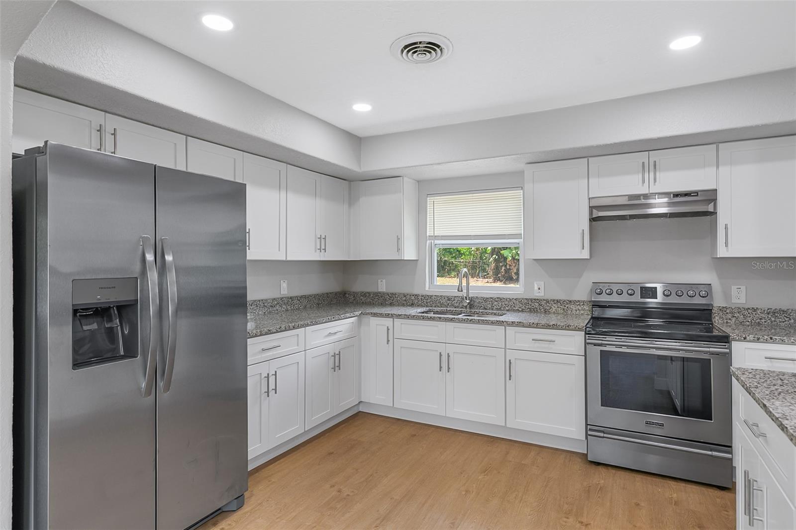 Image 32 of 45 For 1301 Gary Drive