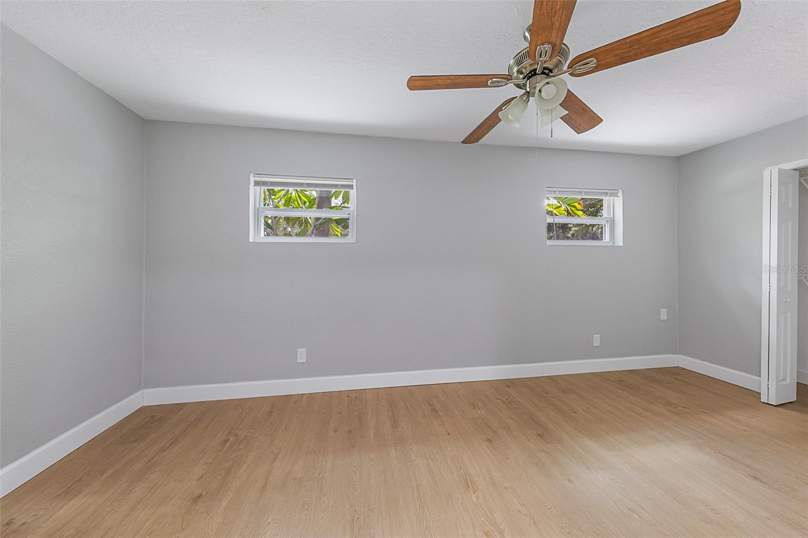 Image 33 of 45 For 1301 Gary Drive