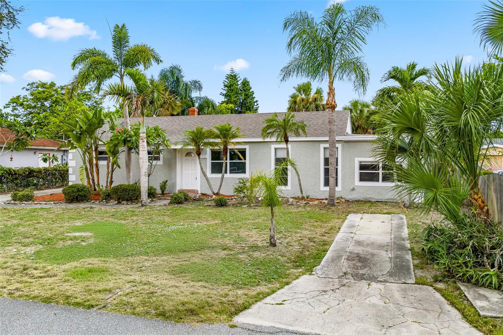 Image 5 of 45 For 1301 Gary Drive