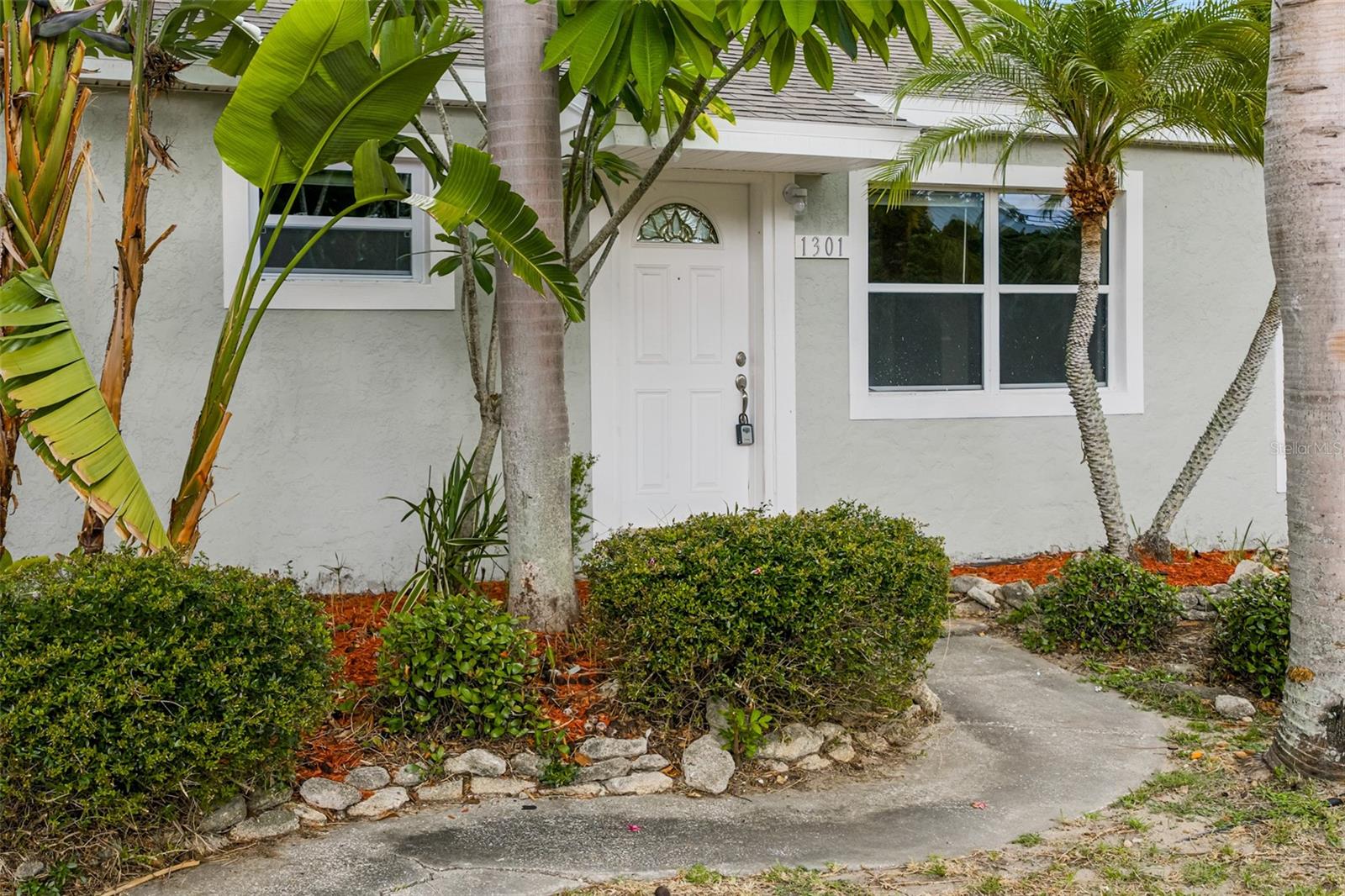 Image 8 of 45 For 1301 Gary Drive