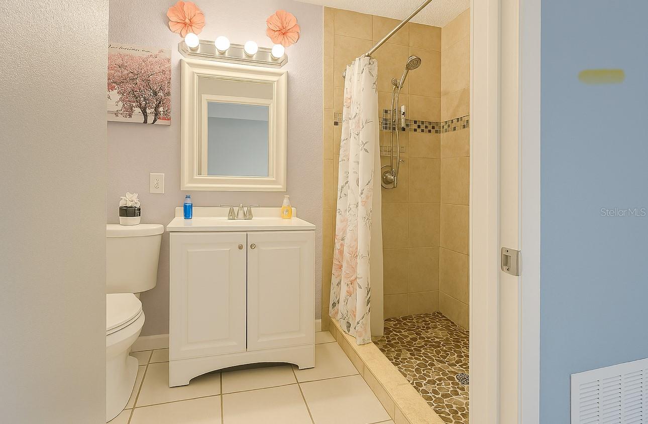 Image 3 of 19 For 5294 Lanette Street