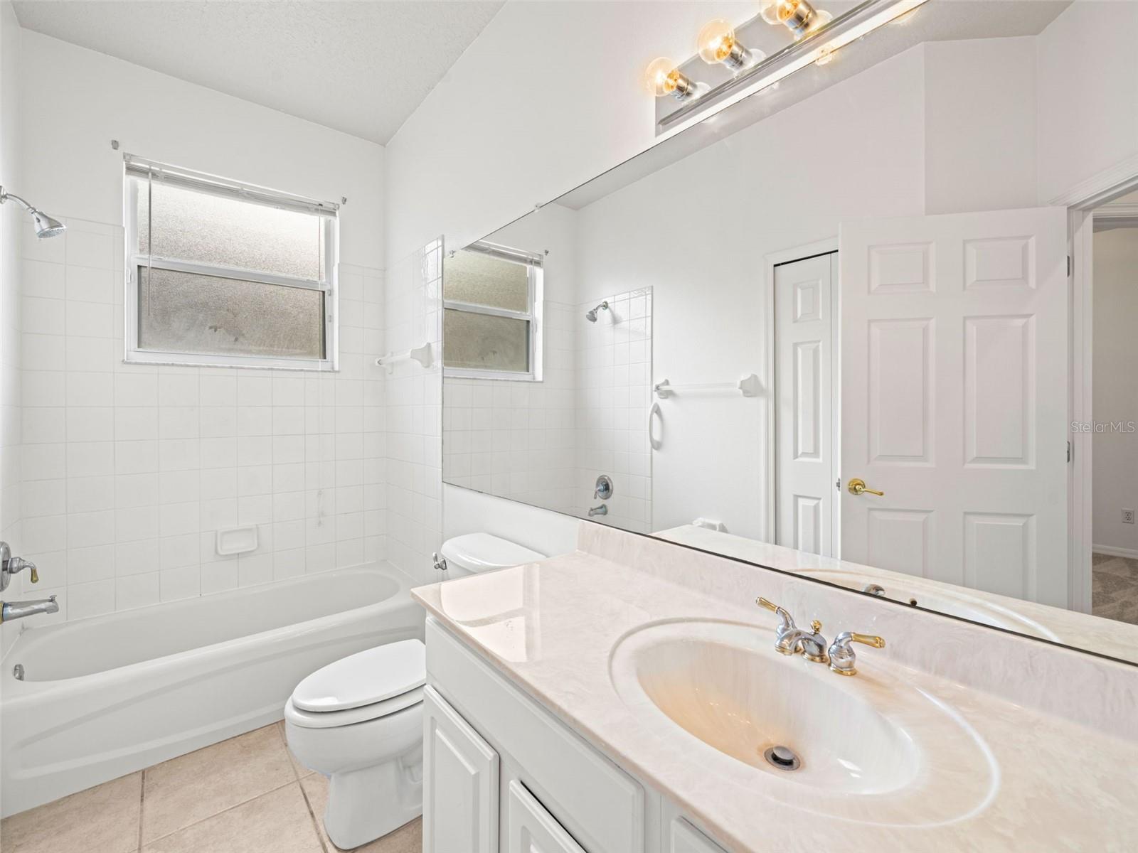 Image 16 of 26 For 3851 Beacon Ridge Way