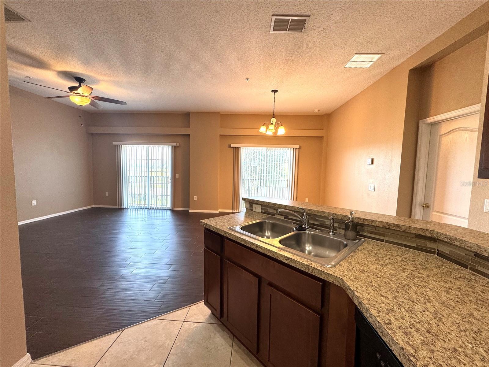Image 10 of 23 For 6582 Goldenrod Road 89a