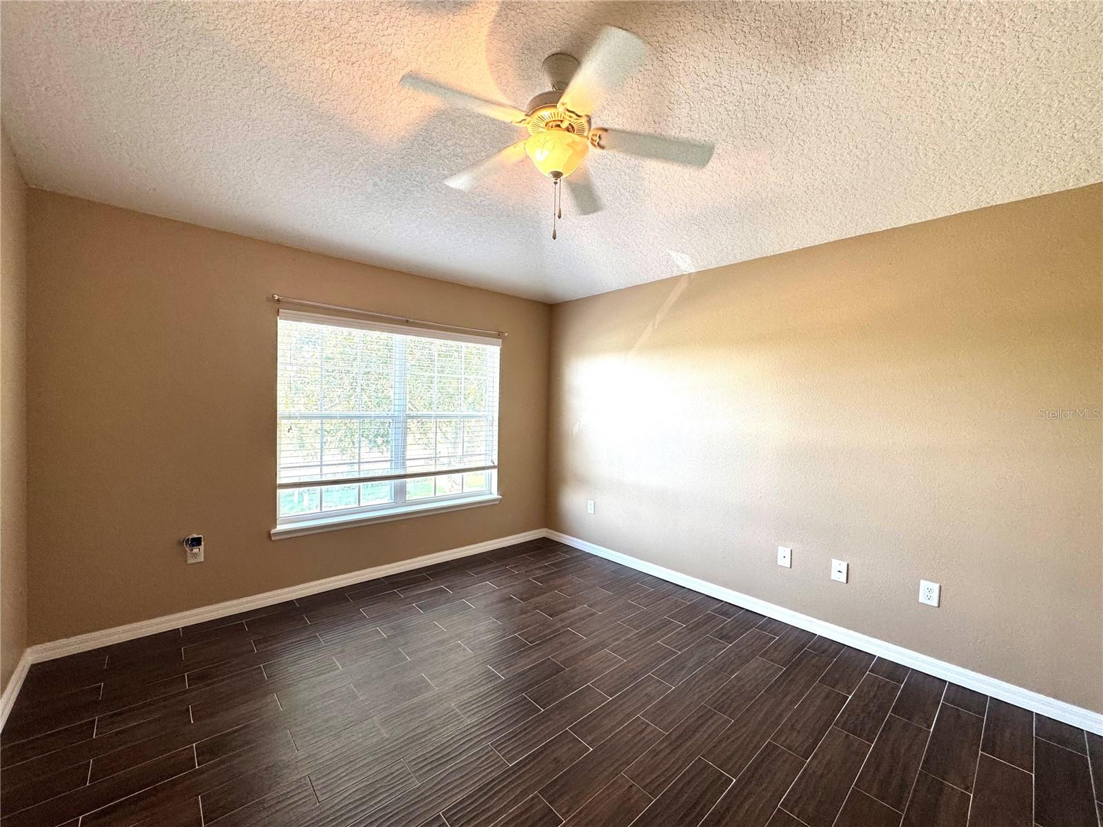 Image 17 of 23 For 6582 Goldenrod Road 89a