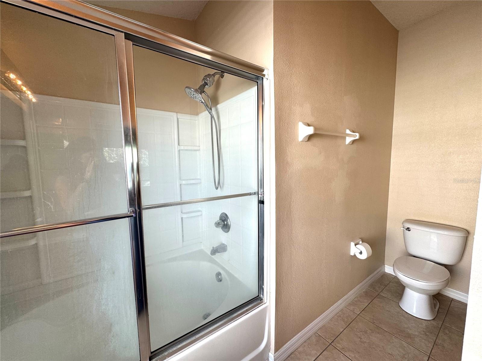 Image 20 of 23 For 6582 Goldenrod Road 89a
