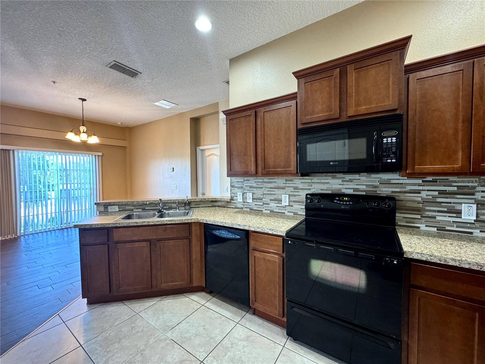 Image 9 of 23 For 6582 Goldenrod Road 89a