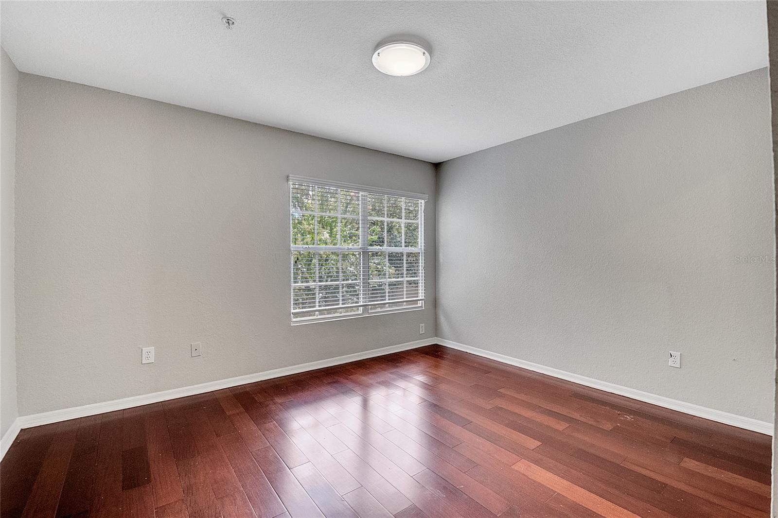 Image 26 of 51 For 6324 Raleigh Street 711