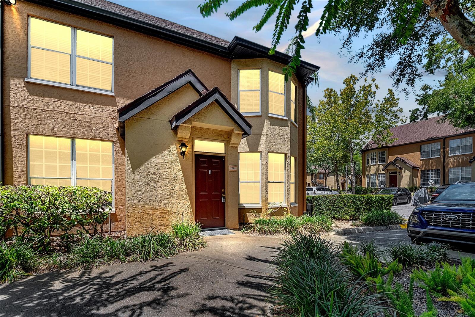 Image 3 of 51 For 6324 Raleigh Street 711