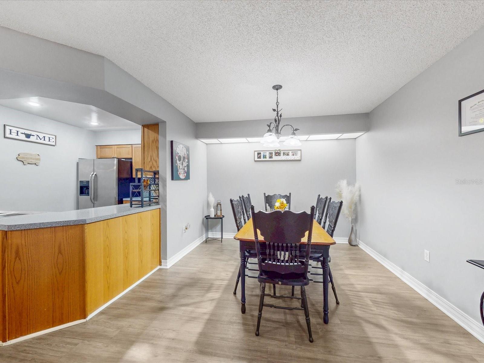 Image 12 of 41 For 157 Coventry Circle