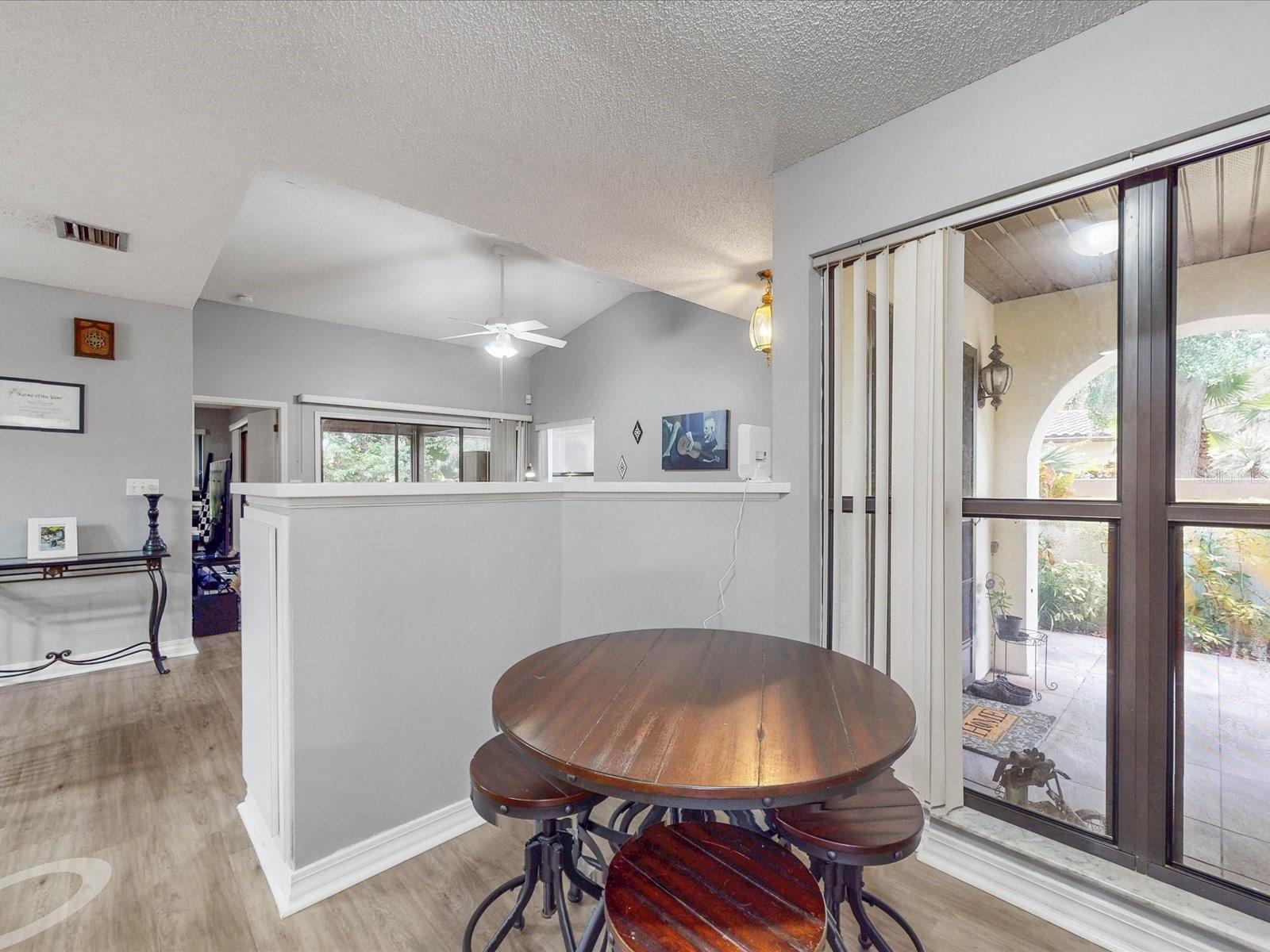 Image 14 of 41 For 157 Coventry Circle