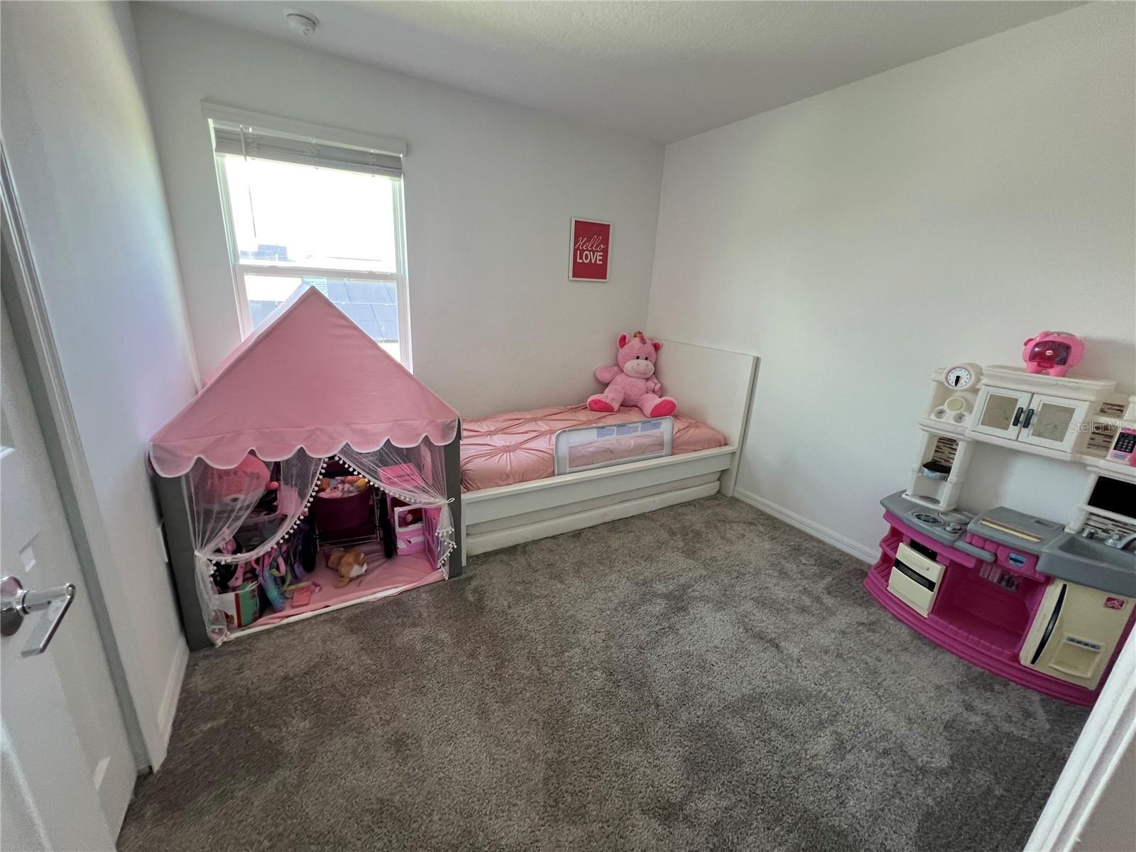 Image 15 of 69 For 950 Cattleman Street