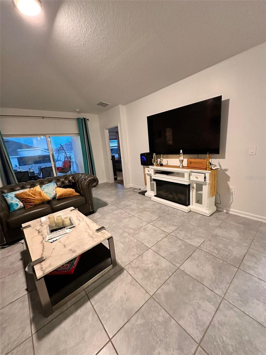 Image 26 of 29 For 1301 Diego Terrace