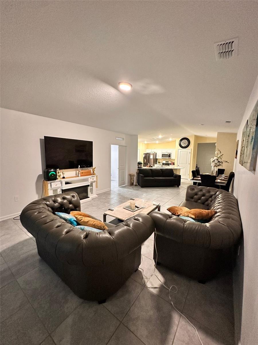 Image 8 of 29 For 1301 Diego Terrace