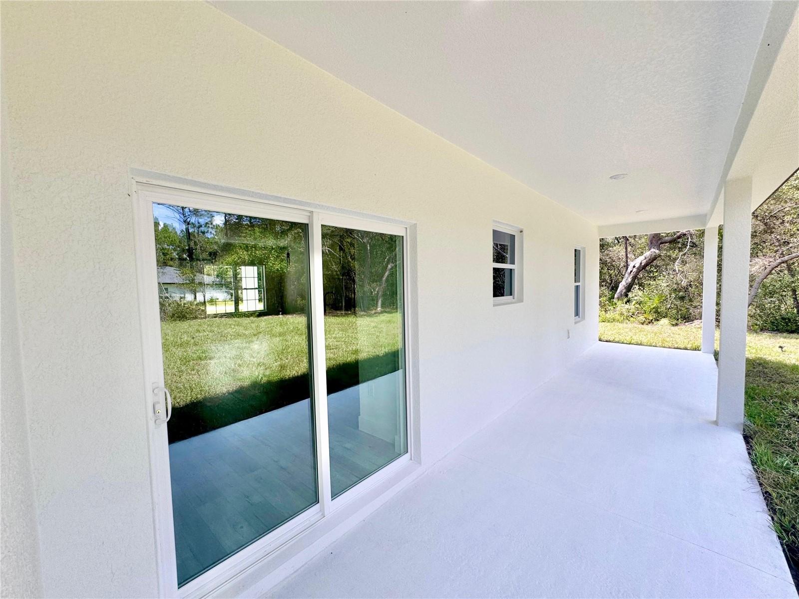 Listing photo id 8 for 8550 Trojan Drive