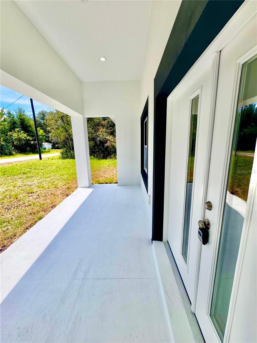 Listing photo id 10 for 8550 Trojan Drive