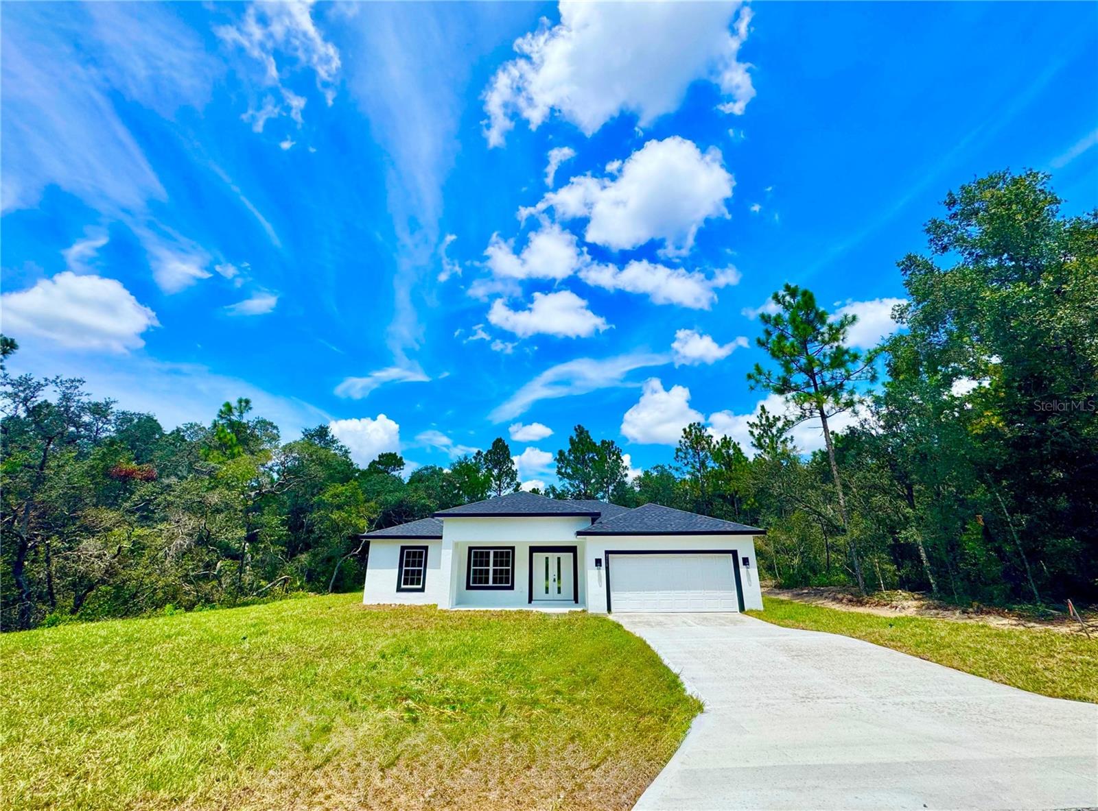 Listing photo id 0 for 8550 Trojan Drive