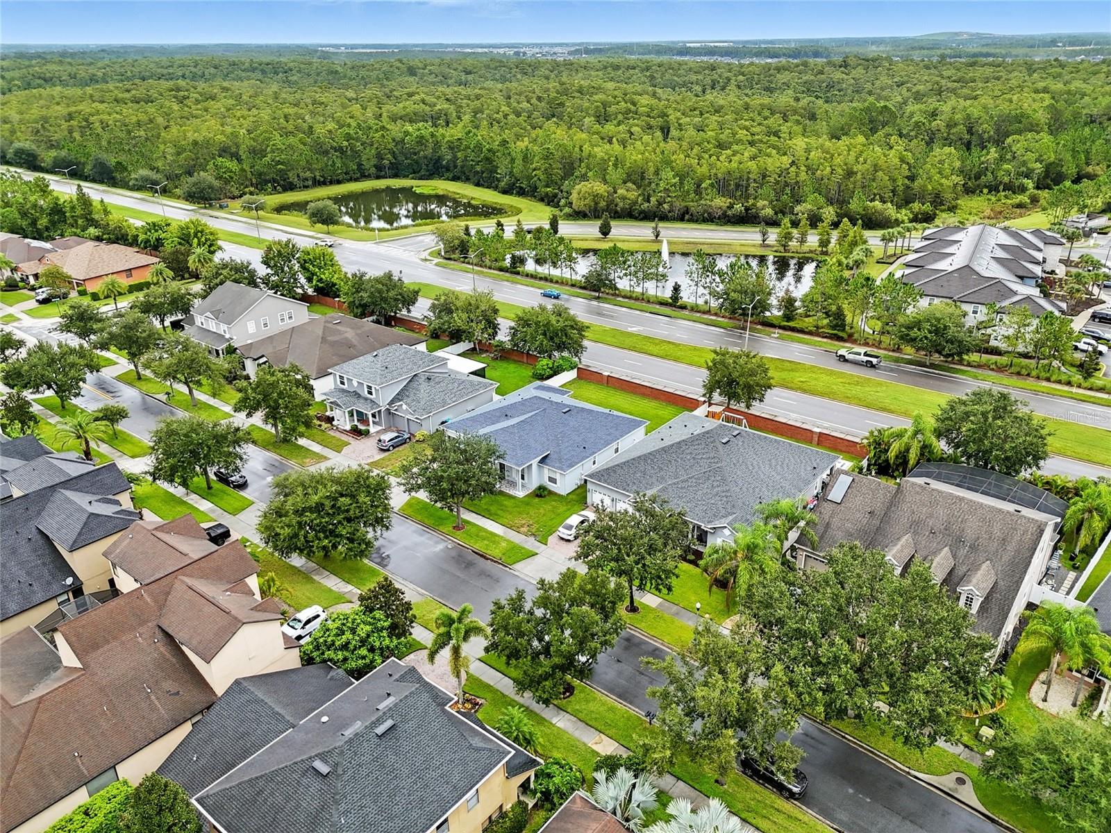 Listing photo id 8 for 10227 Kristen Park Drive