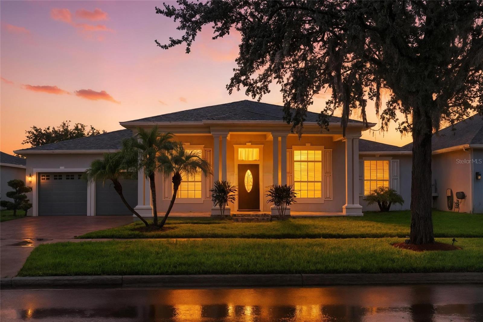 Listing photo id 0 for 10227 Kristen Park Drive