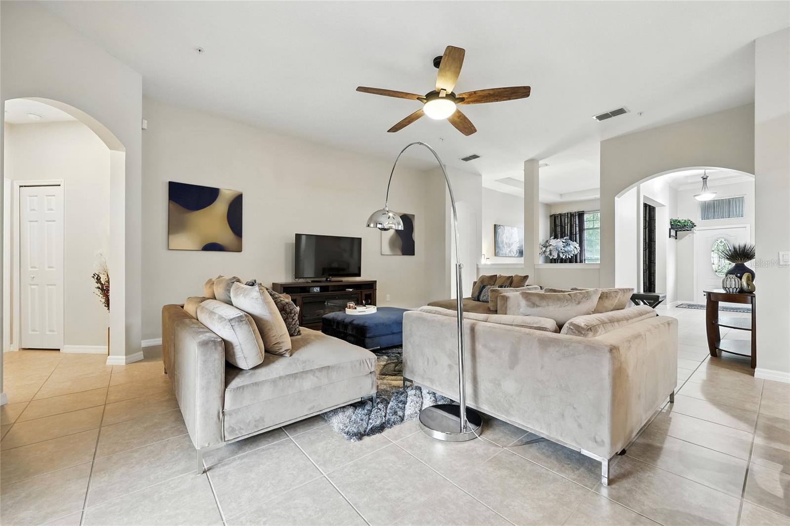 Listing photo id 20 for 10227 Kristen Park Drive