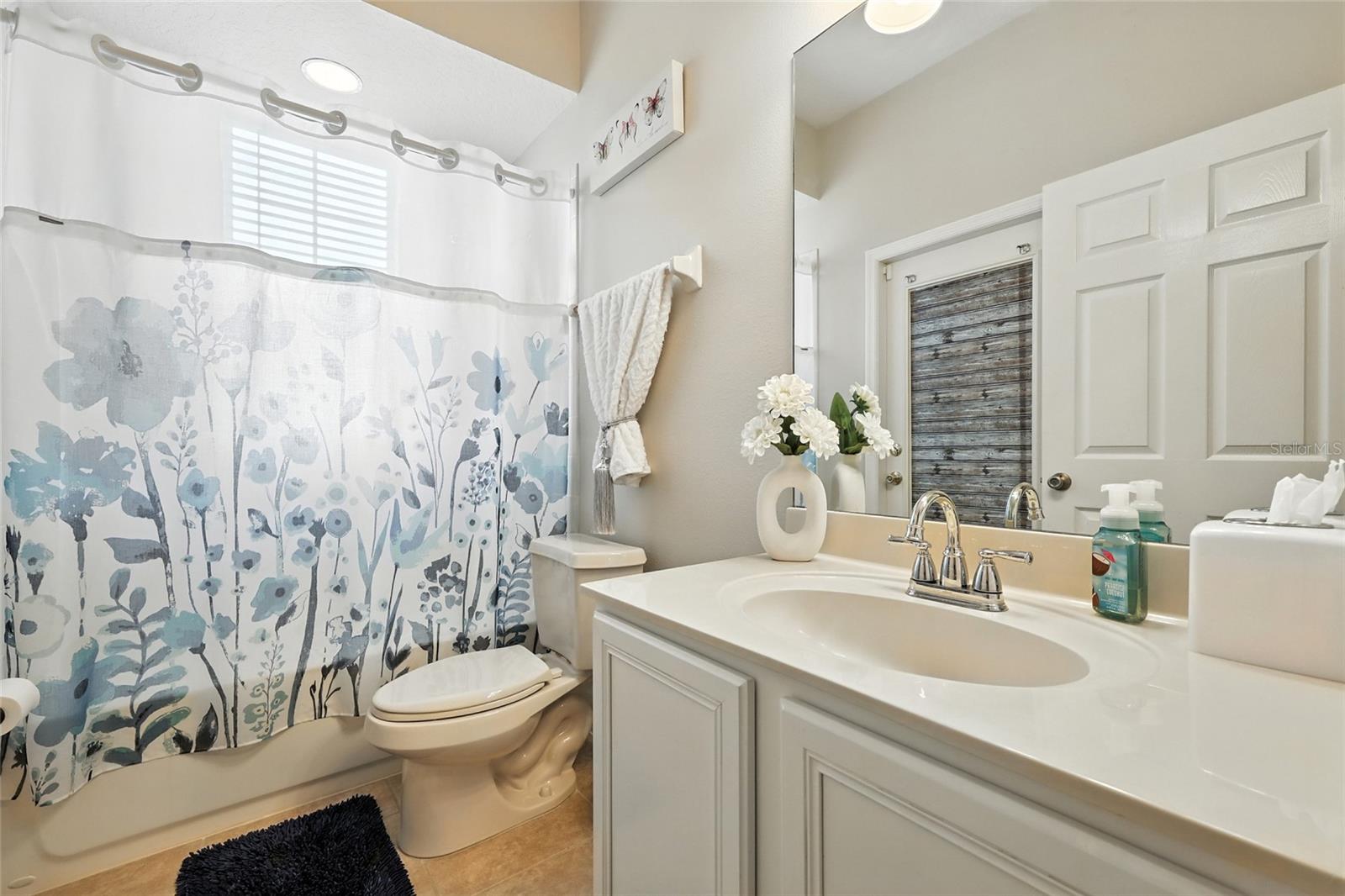 Listing photo id 32 for 10227 Kristen Park Drive