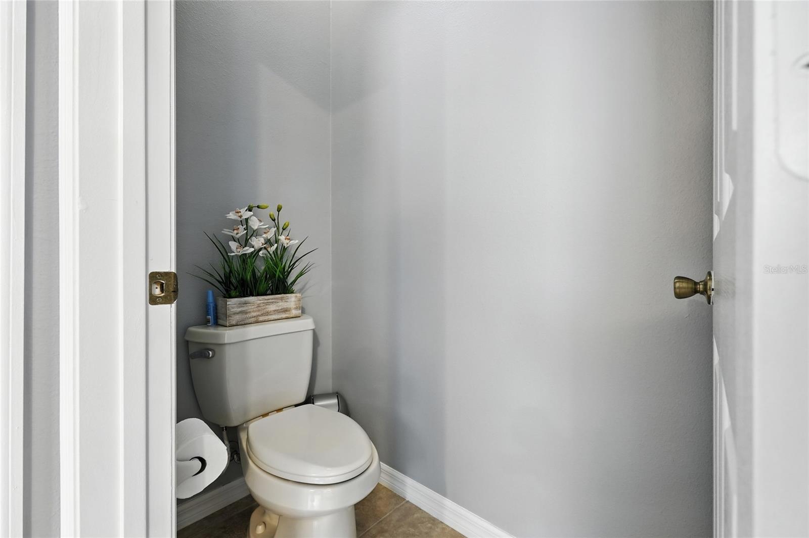 Listing photo id 45 for 10227 Kristen Park Drive
