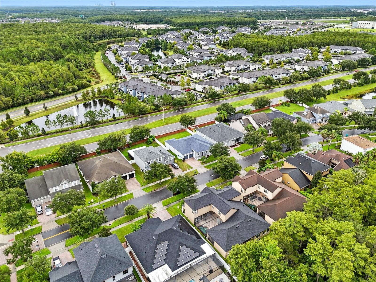 Listing photo id 6 for 10227 Kristen Park Drive