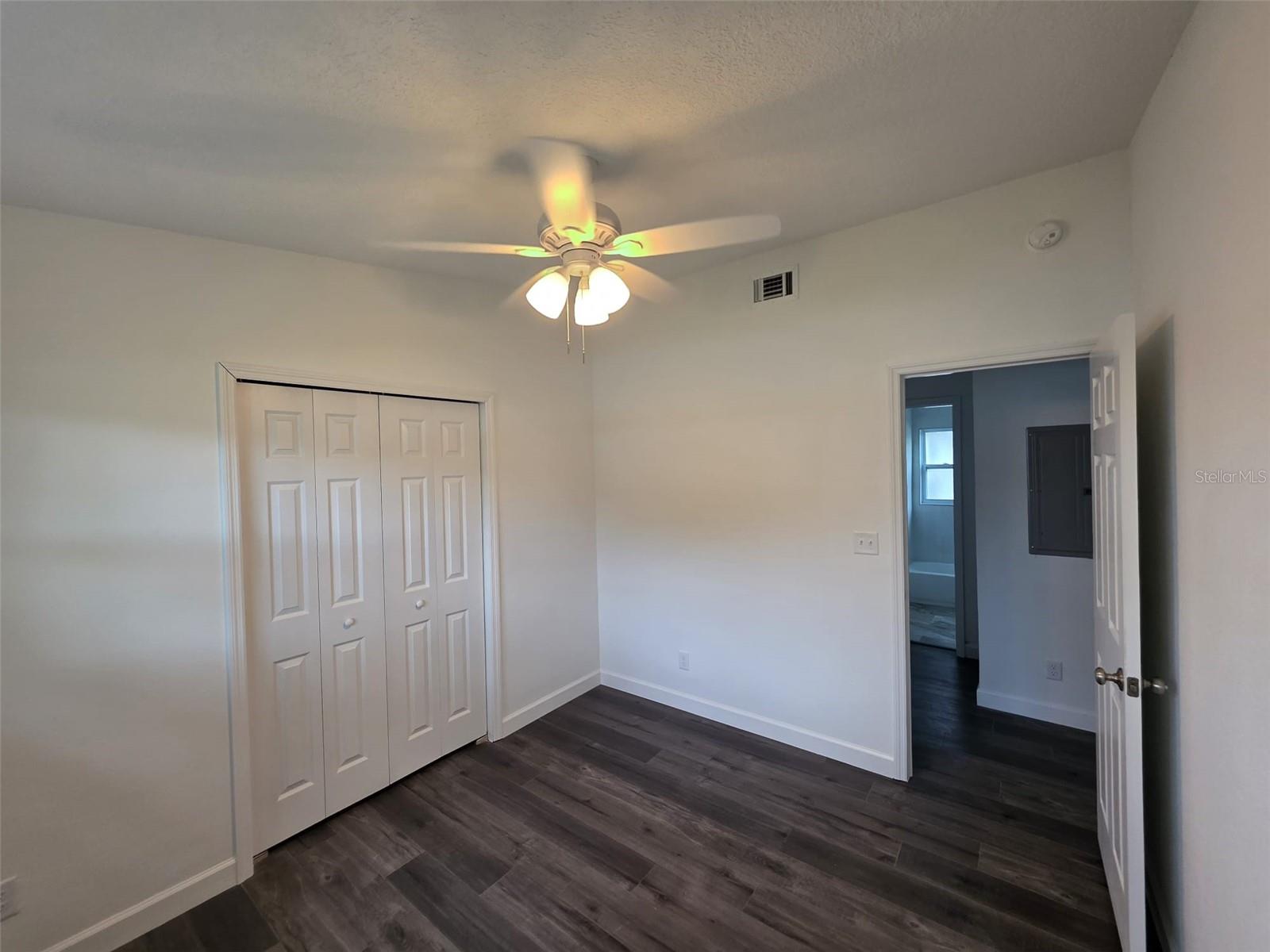 Image 18 of 28 For 5660 Pecos Street