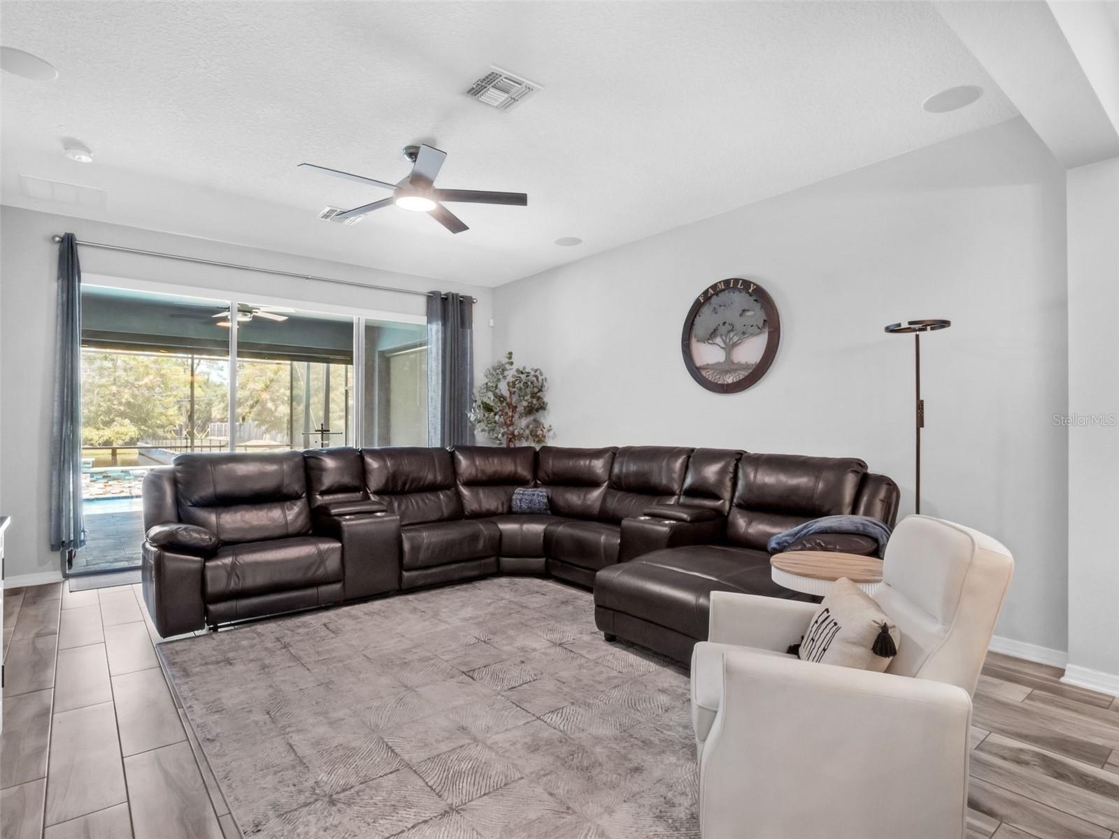 Image 7 of 61 For 4858 Sweet Blossom Cove