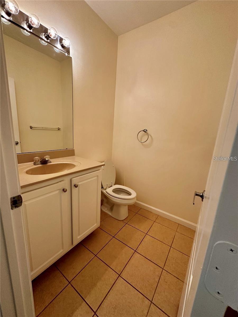 Image 21 of 25 For 12212 Wild Iris Way 104