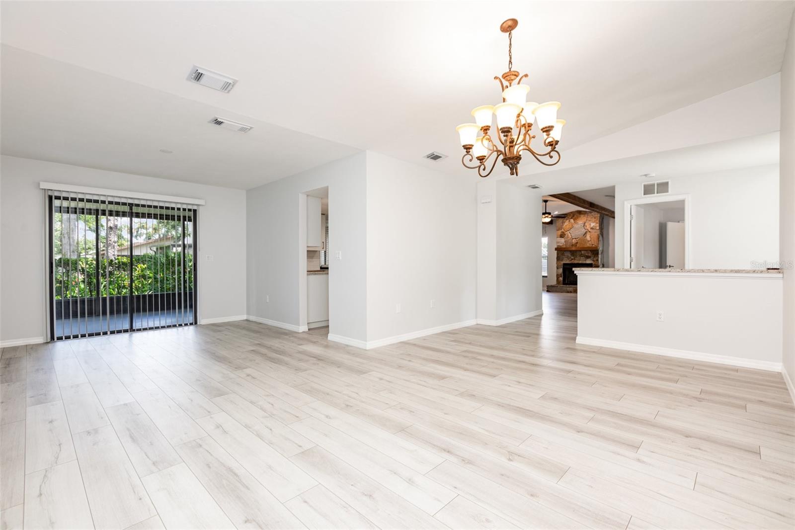 Image 17 of 30 For 8434 Cypress Lake Circle