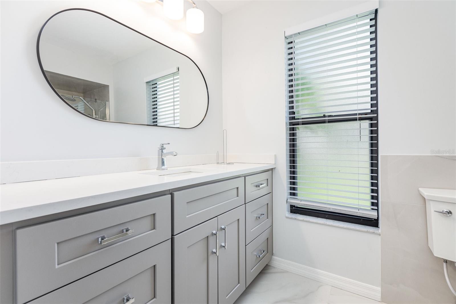 Image 20 of 30 For 8434 Cypress Lake Circle