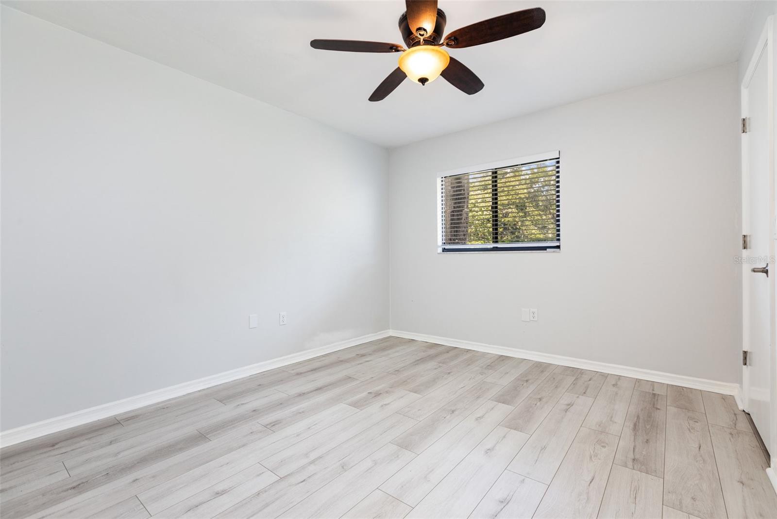 Image 25 of 30 For 8434 Cypress Lake Circle