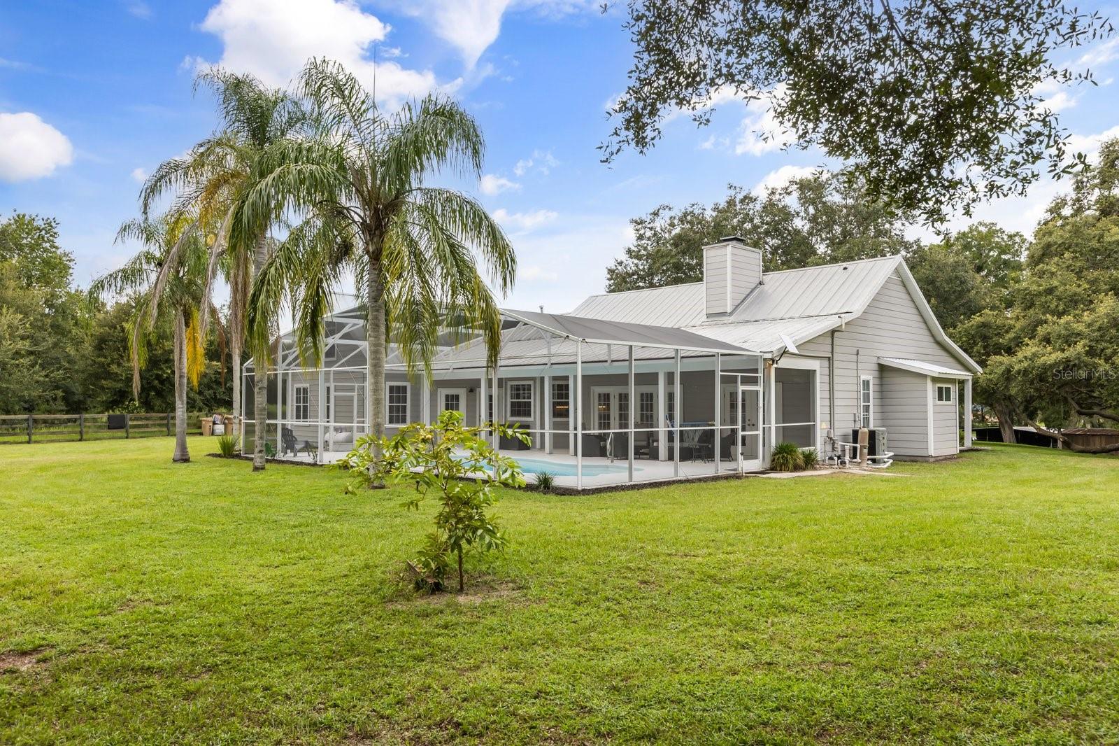 Image 27 of 33 For 32530 Senese Road