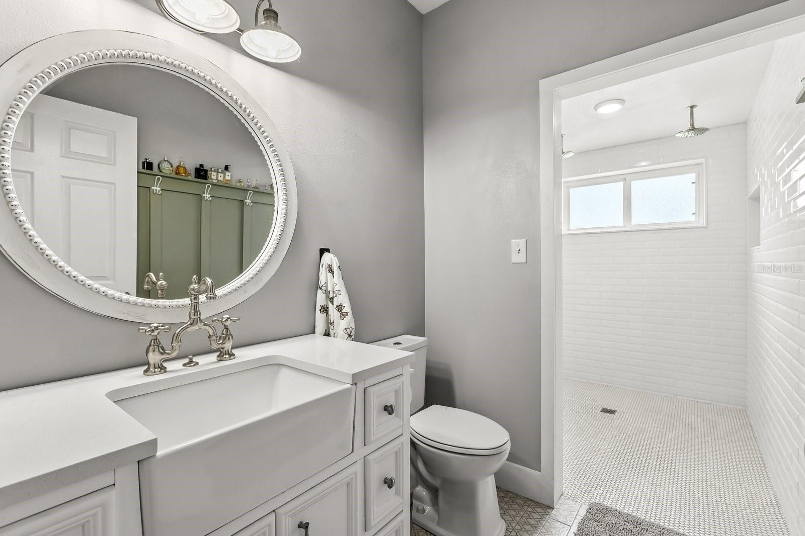 Image 4 of 33 For 32530 Senese Road