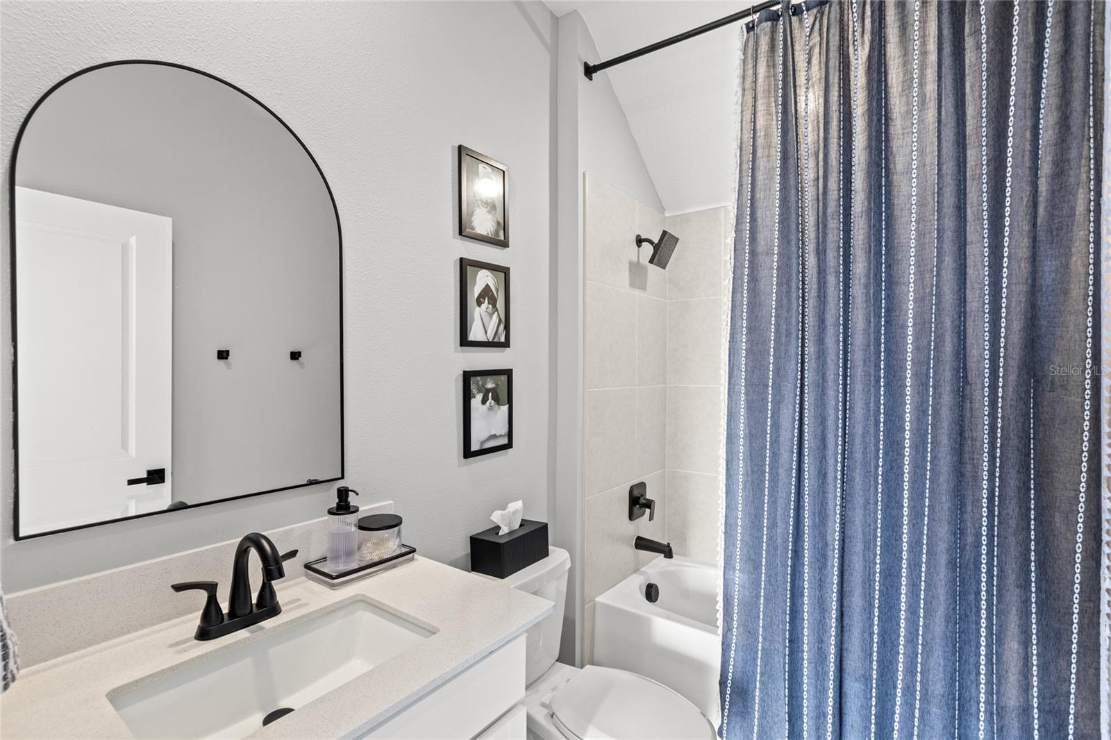 Image 13 of 54 For 6451 Blissful Street