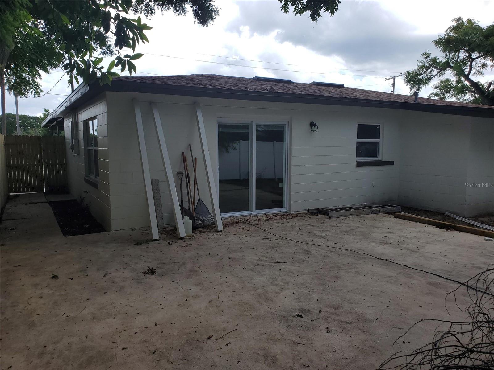 Image 10 of 10 For 416 Powers Drive