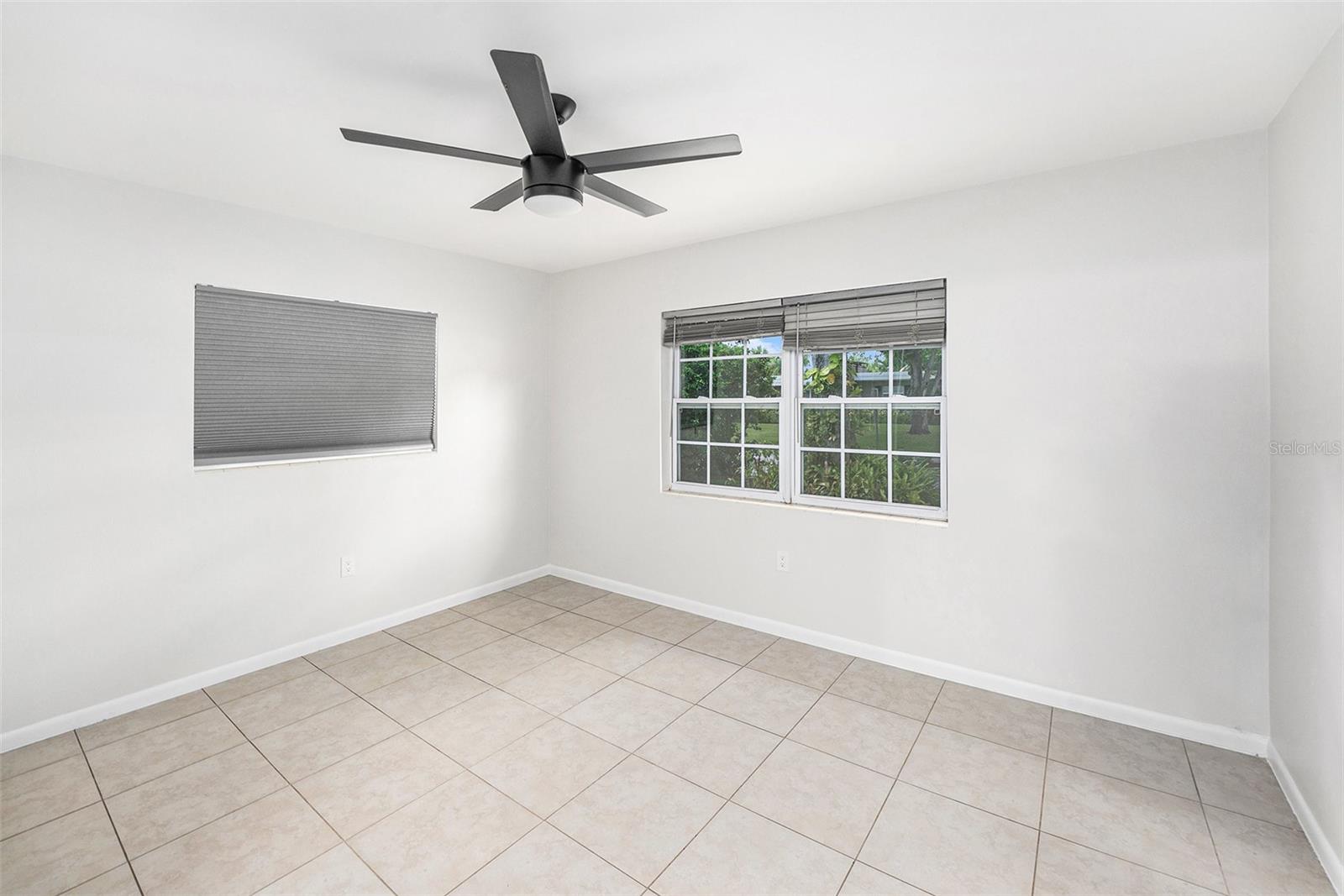 Image 10 of 24 For 15 Nimbus Avenue