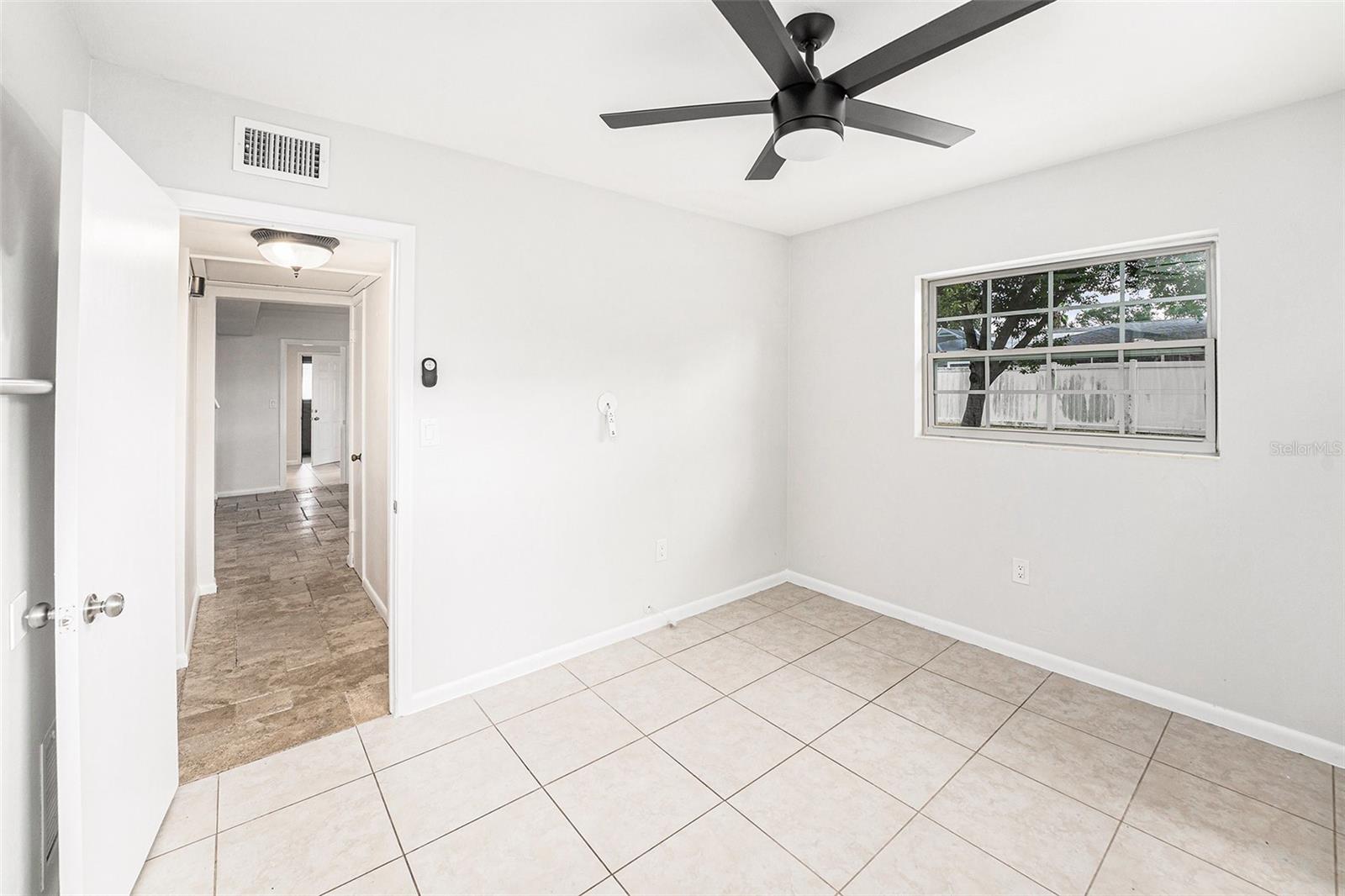 Image 14 of 24 For 15 Nimbus Avenue
