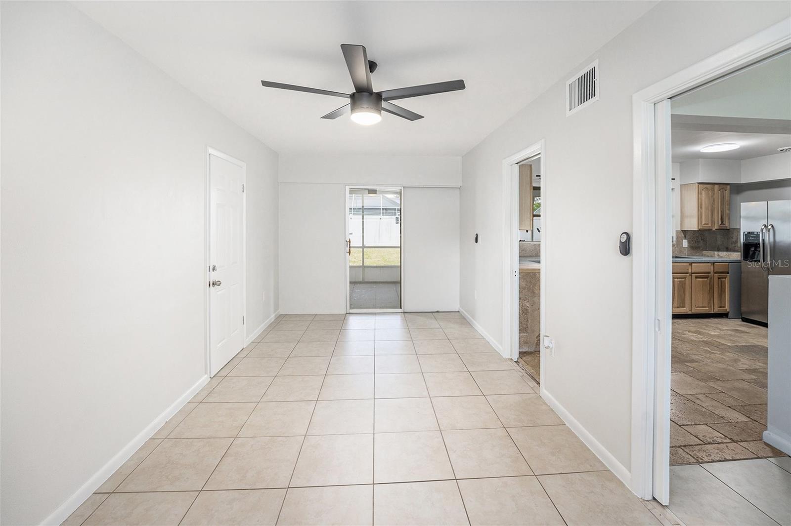 Image 7 of 24 For 15 Nimbus Avenue