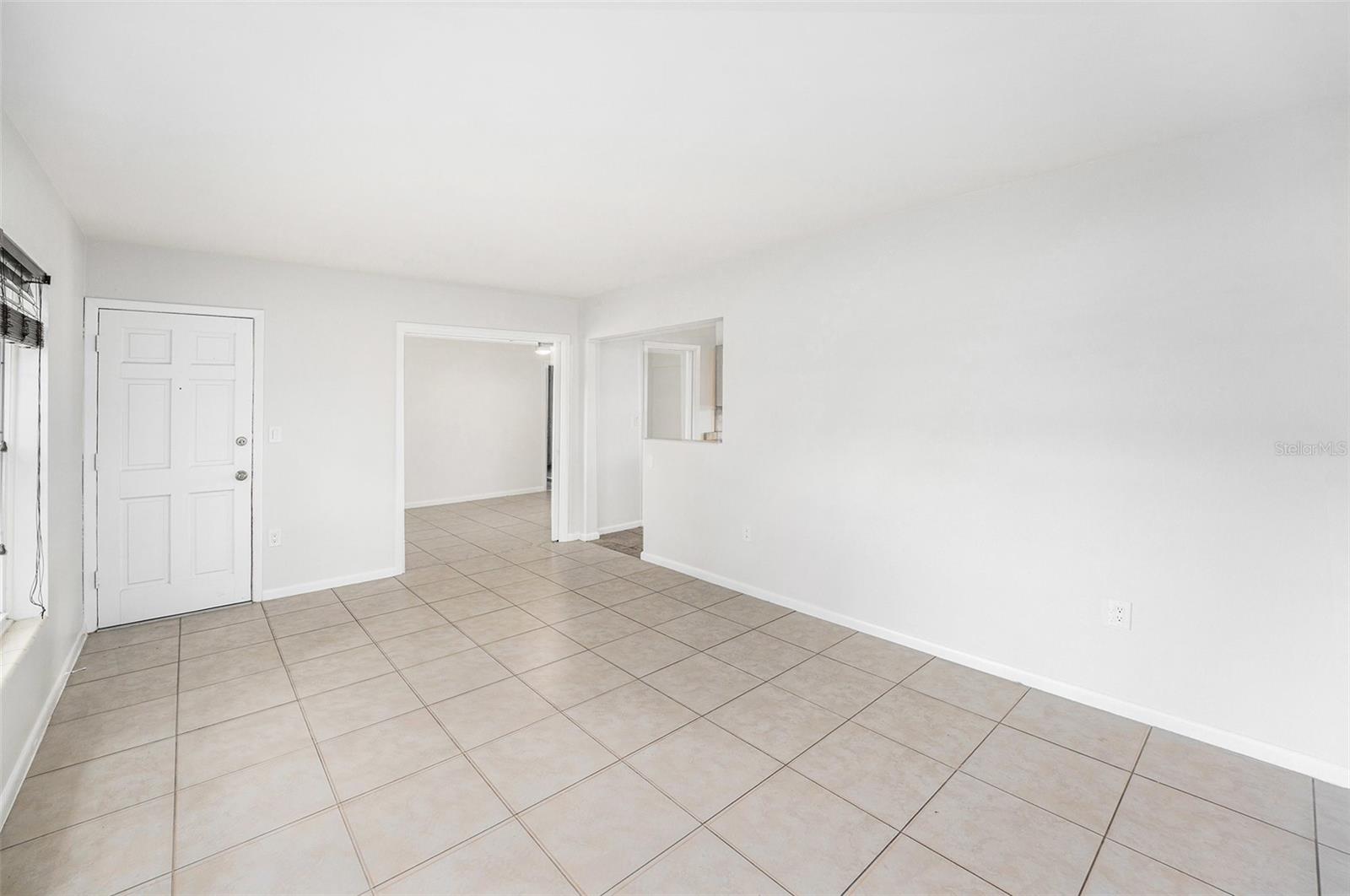 Image 9 of 24 For 15 Nimbus Avenue