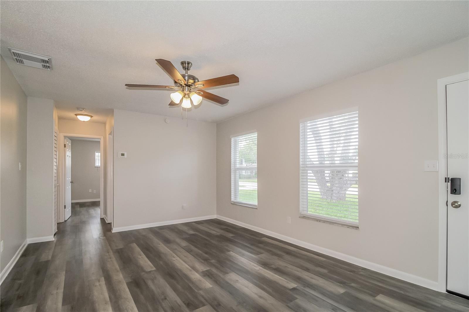 Image 2 of 16 For 216 Lochmond Drive