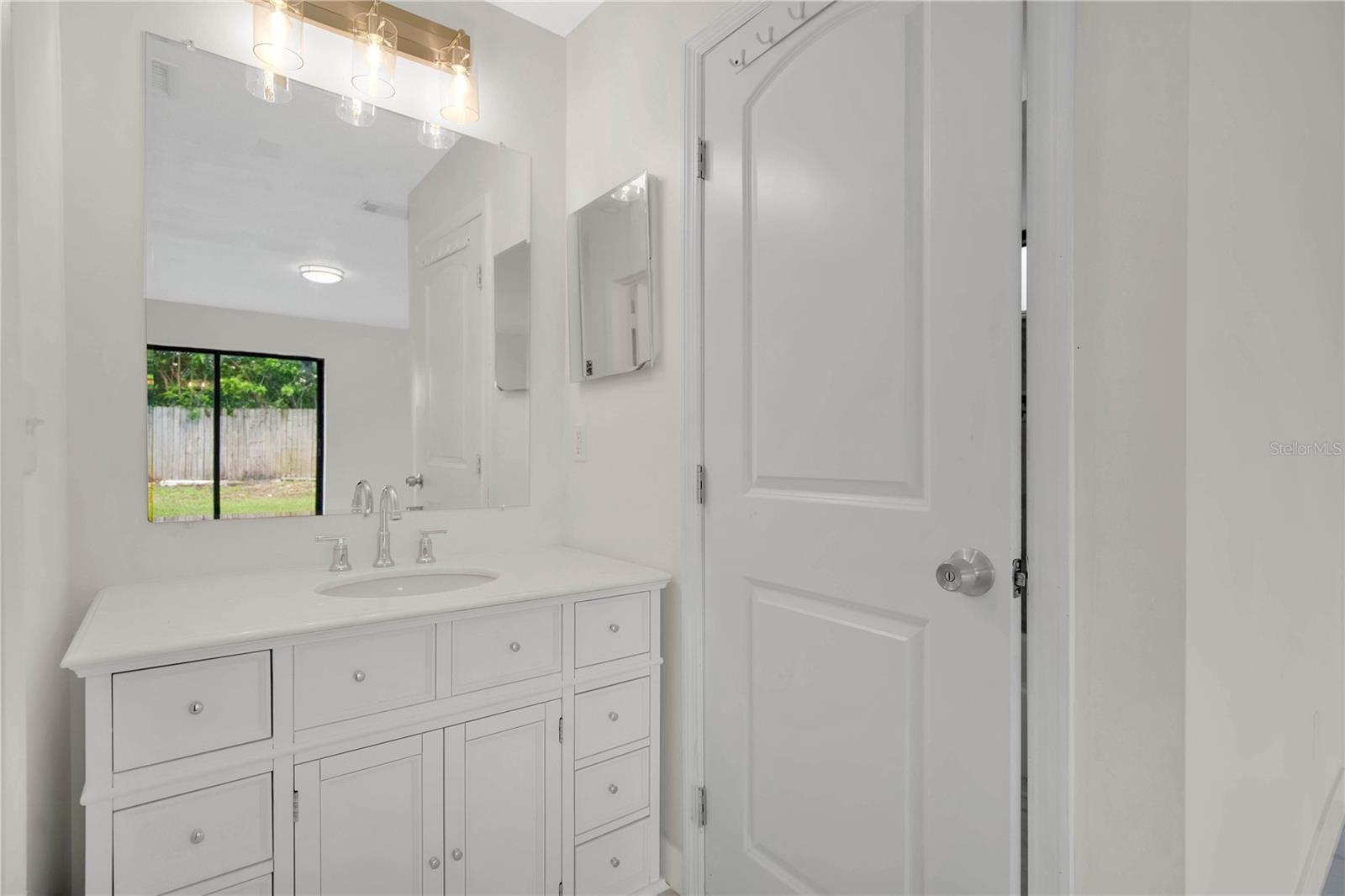 Image 15 of 32 For 398 Buttonwood Drive
