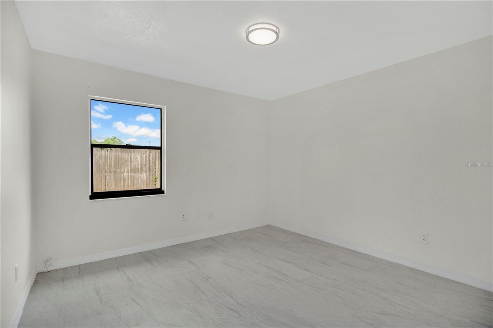 Image 18 of 32 For 398 Buttonwood Drive