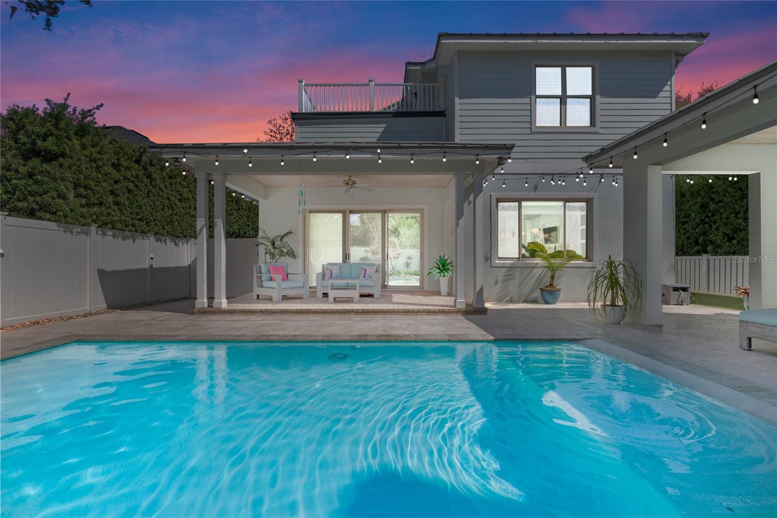 Image 2 of 97 For 1661 Hillcrest Avenue