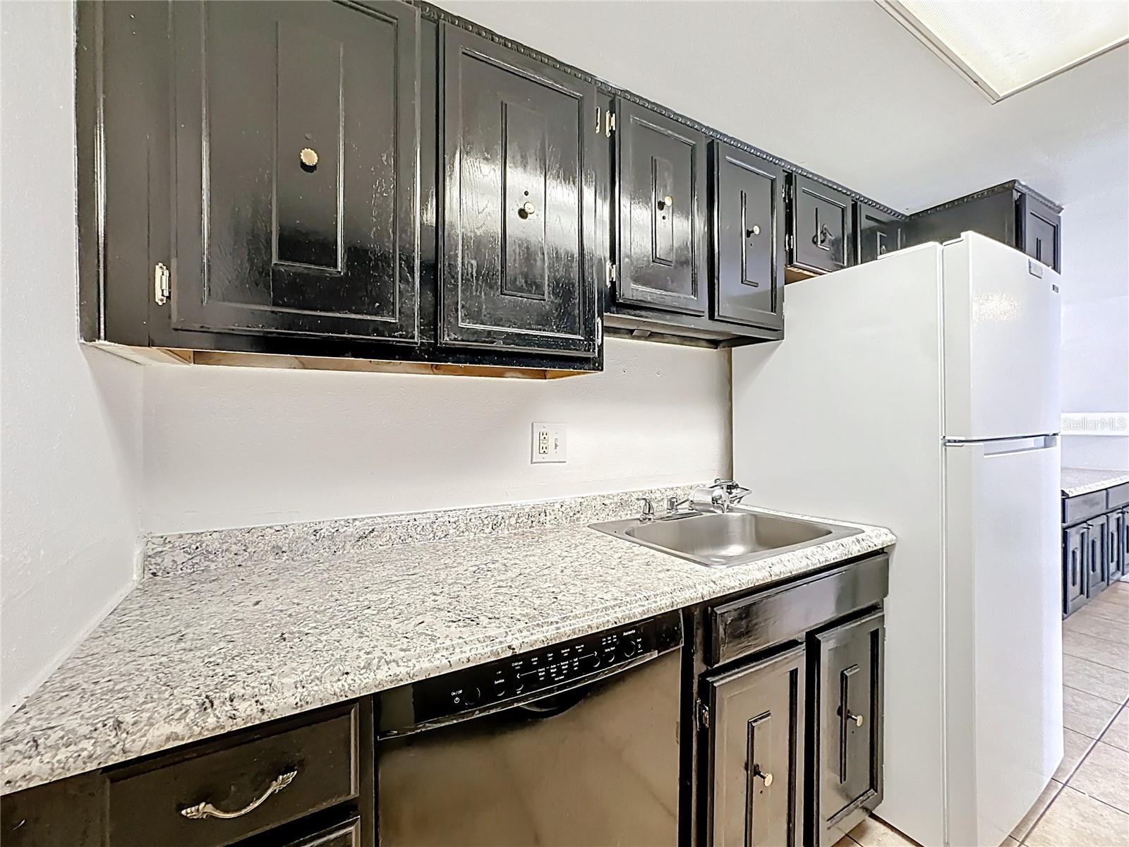 Image 12 of 47 For 5977 Village Circle South  #ge