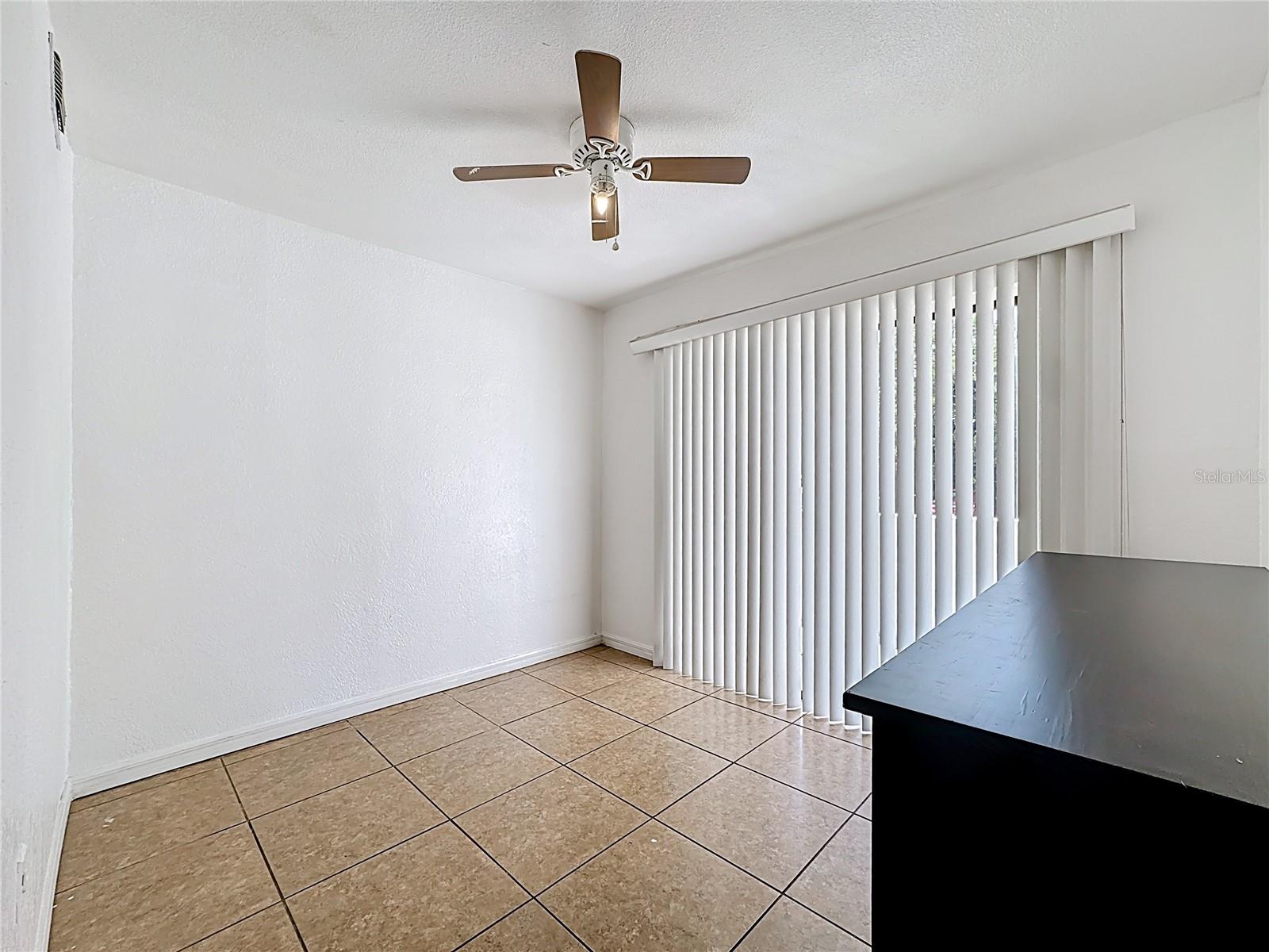 Image 22 of 47 For 5977 Village Circle South  #ge