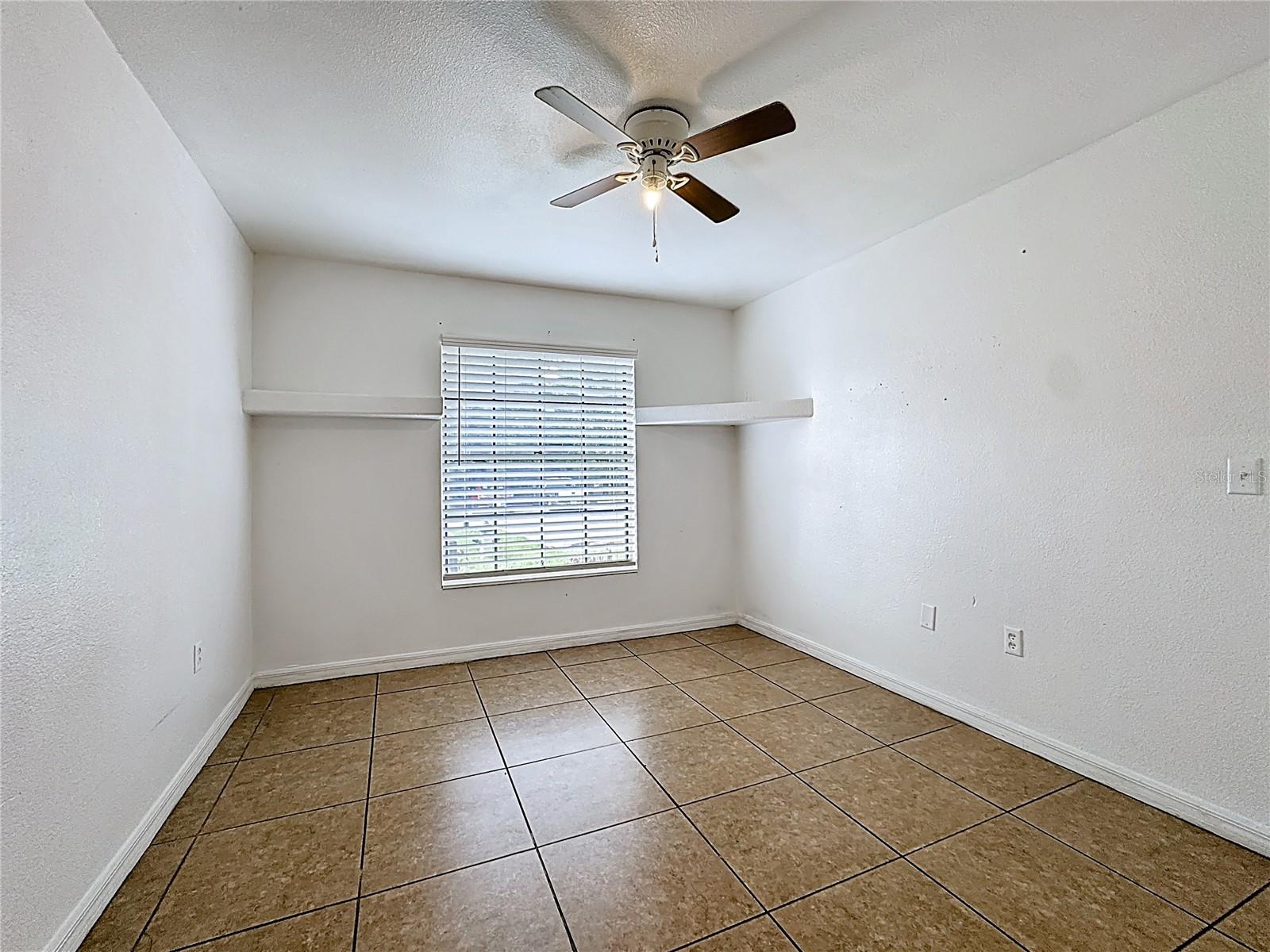 Image 28 of 47 For 5977 Village Circle South  #ge