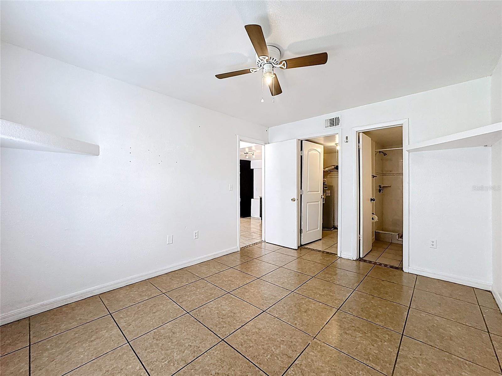 Image 29 of 47 For 5977 Village Circle South  #ge