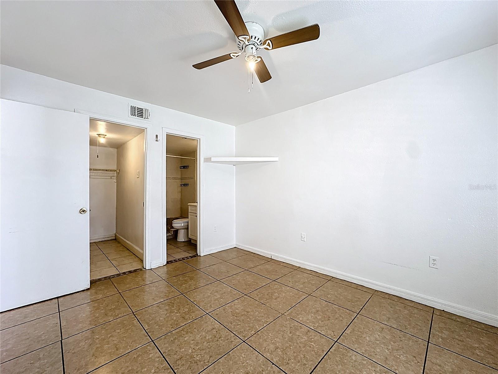 Image 30 of 47 For 5977 Village Circle South  #ge